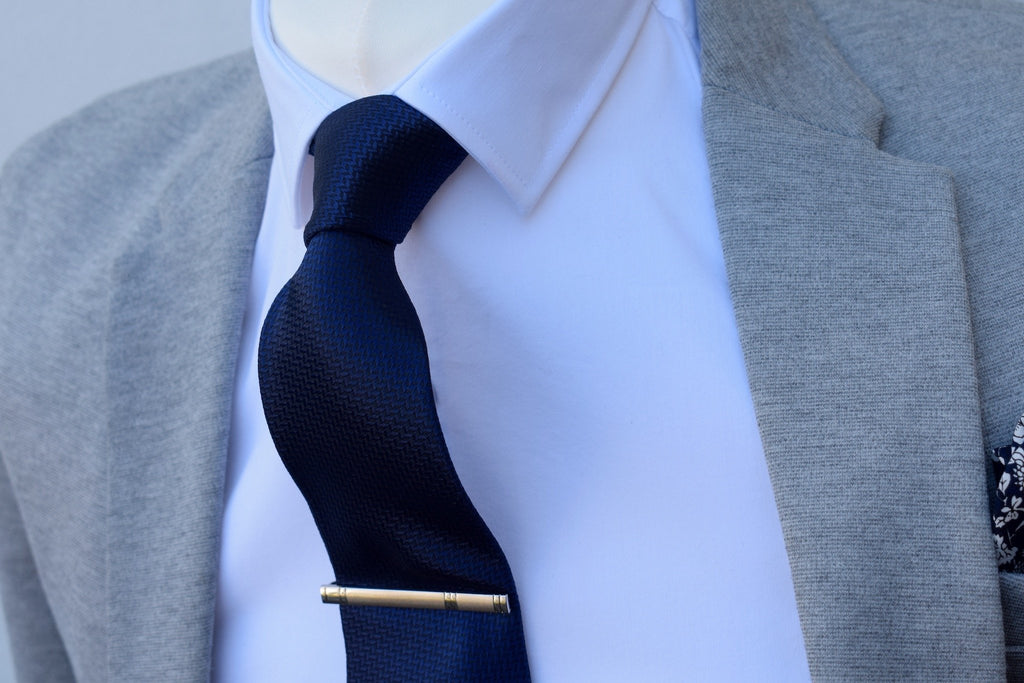 gentlemens-choice-navy-tie