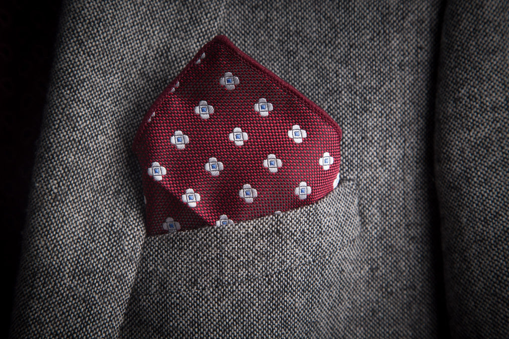 gentlemens-choice-red-dot-pocket-square